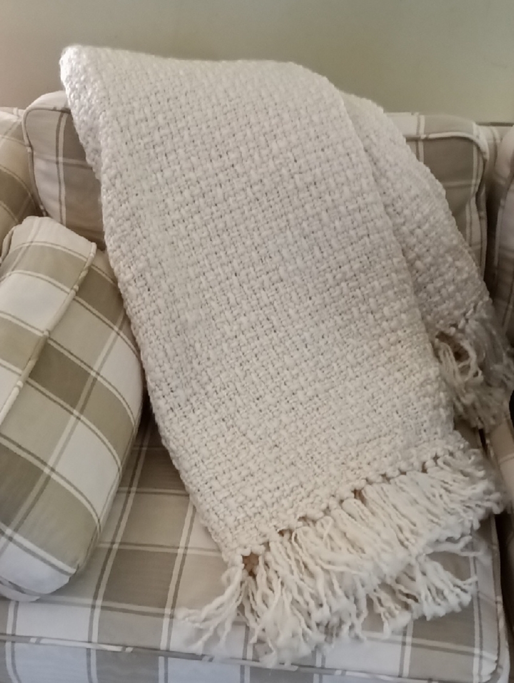 Pottery Barn Cream Textured & Fringed Throw Blanket 50 X 60"